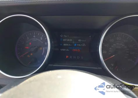 2020 Ford Mustang Ecoboost Premium z USA, uszkodzony, nr VIN 1FATP8UH8L5138728